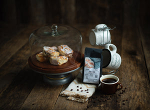Open image in slideshow, cinnamon buns and coffee
